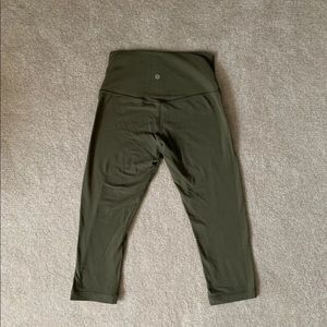lululemon crop